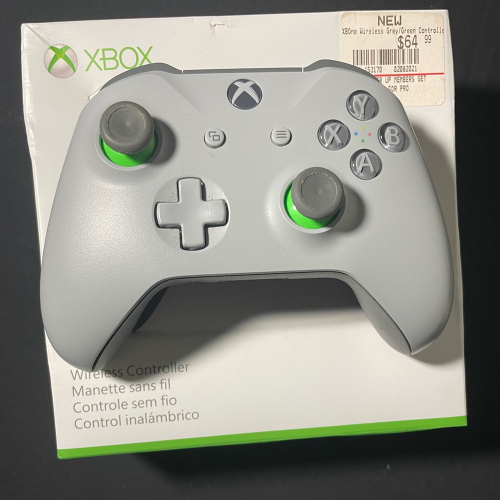 Special Edition Xbox Controller - Picture 8 of 8